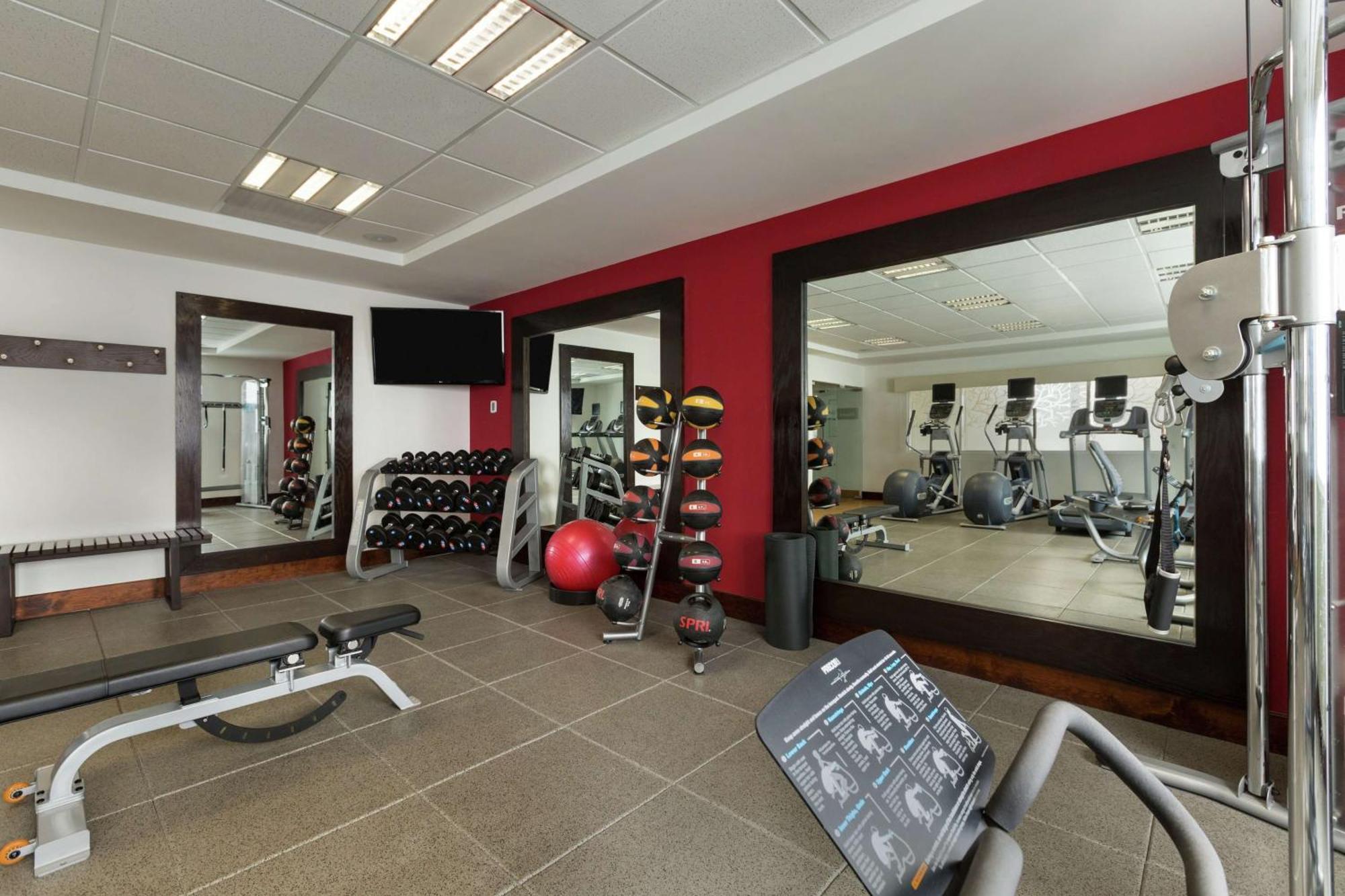 Hilton Garden Inn Querétaro Eksteriør billede